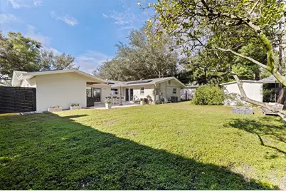 1423 42nd Avenue N, Saint Petersburg, FL 33703 - Photo 35