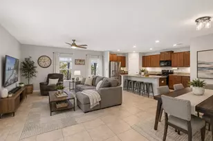 5132 Sable Chime Dr, Wimauma, FL 33598 - Photo 9