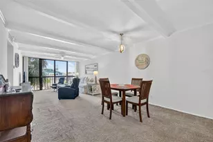 255 Dolphin Point, Clearwater, FL 33767 - Photo 15