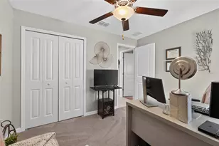 10362 Poseidon Wy, Riverview, FL 33578 - Photo 11