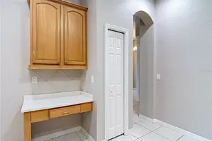 10221 Garden Alcove Dr, Tampa, FL 33647 - Photo 19
