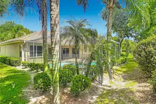 10221 Garden Alcove Dr, Tampa, FL 33647 - Photo 57