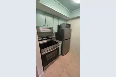 1257 Drew Street #12, Clearwater, FL 33755 - Photo 5