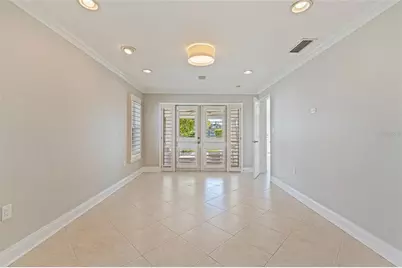 11225 4th Street E, Treasure Island, FL 33706 - Photo 15