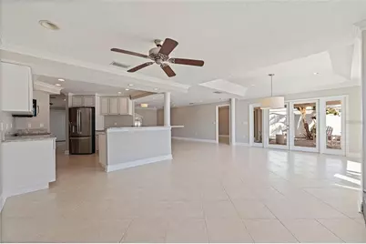 11225 4th Street E, Treasure Island, FL 33706 - Photo 11