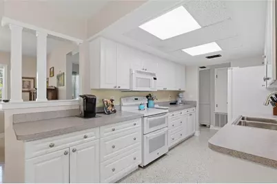 8403 S Flintrock Court, Tampa, FL 33615 - Photo 11