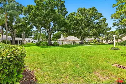 1131 Golfview Woods Drive, Ruskin, FL 33573 - Photo 7