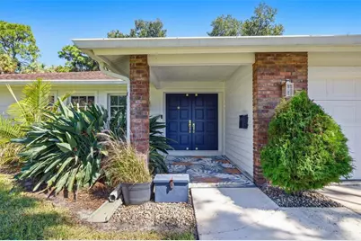 2845 59th Circle S, Saint Petersburg, FL 33712 - Photo 9