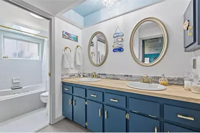 2845 59th Circle S, Saint Petersburg, FL 33712 - Photo 5
