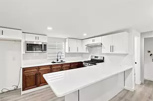 6463 1st Ave N, Saint Petersburg, FL 33710 - Photo 13