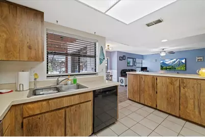 803 Fairwood Lane, Clearwater, FL 33759 - Photo 9