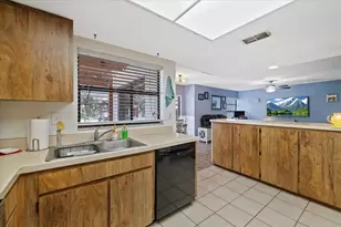803 Fairwood Ln, Clearwater, FL 33759 - Photo 9