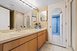 803 Fairwood Ln, Clearwater, FL 33759 - Photo 21