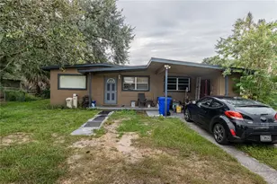 2021 S Crystal Lake Dr, Lakeland, FL 33801 - Photo 1