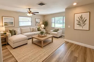 4041 53rd Ave N, Saint Petersburg, FL 33714 - Photo 5