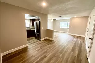 4041 53rd Ave N, Saint Petersburg, FL 33714 - Photo 11