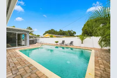 1700 Duncan Court, Clearwater, FL 33756 - Photo 5