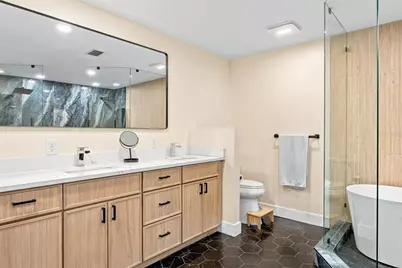 2761 N Westchester Drive N, Clearwater, FL 33761 - Photo 25