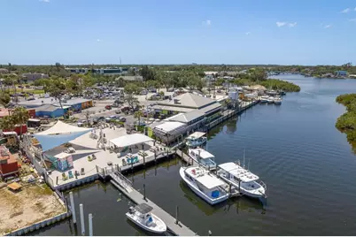 112 E Martin Luther King Jr Drive, Tarpon Springs, FL 34689 - Photo 47