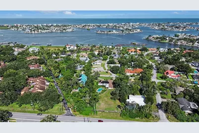 2300 Kent Drive, Largo, FL 33774 - Photo 35