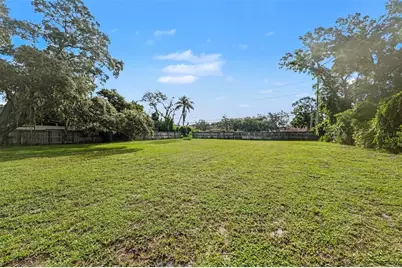 2300 Kent Drive, Largo, FL 33774 - Photo 31
