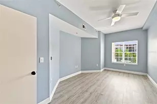 200 4th Ave S, Saint Petersburg, FL 33701 - Photo 21