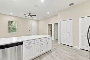308 E Damon St, Plant City, FL 33563 - Photo 61