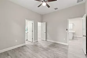 308 E Damon St, Plant City, FL 33563 - Photo 57