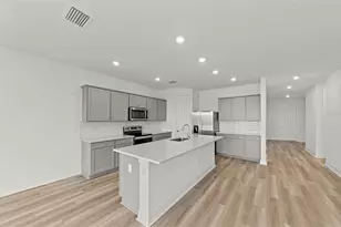 2736 Winding Crk Trl, North Port, FL 34289 - Photo 11