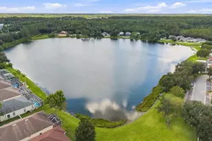 18022 Lake Reflections Blvd, Lutz, FL 33558 - Photo 25