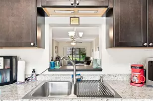 1370 Heather Ridge Blvd, Dunedin, FL 34698 - Photo 7