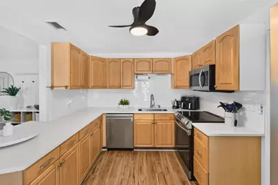 2710 16th Avenue N, Saint Petersburg, FL 33713 - Photo 7