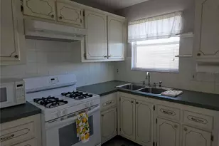 3018 59th St S, Gulfport, FL 33707 - Photo 5