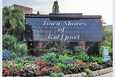 3018 59th Street S #303, Gulfport, FL 33707 - Photo 23
