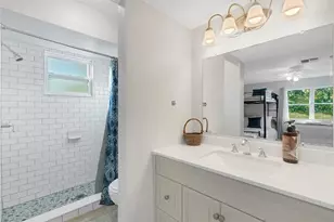 14462 91st Ave, Seminole, FL 33776 - Photo 13