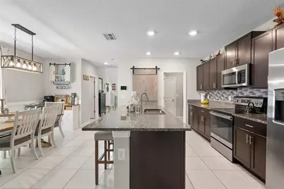 407 Royal Empress Drive, Ruskin, FL 33570 - Photo 15
