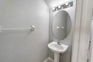 8543 Trail Wind Dr, Tampa, FL 33647 - Photo 11