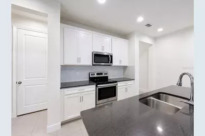 2404 Arch Ave, Oldsmar, FL 34677 - Photo 17