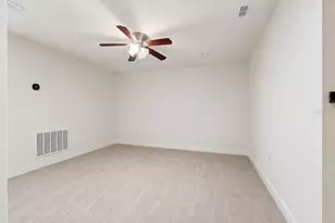 2404 Arch Ave, Oldsmar, FL 34677 - Photo 33