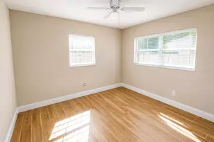 6041 Dublin Dr, New Port Richey, FL 34653 - Photo 7