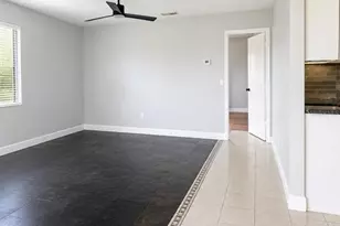 4050 4th St N, Saint Petersburg, FL 33703 - Photo 5