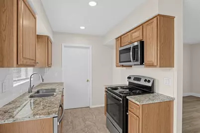 5635 Stull Avenue, Orlando, FL 32810 - Photo 9