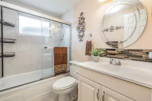 2107 Maureen Dr, Holiday, FL 34690 - Photo 13
