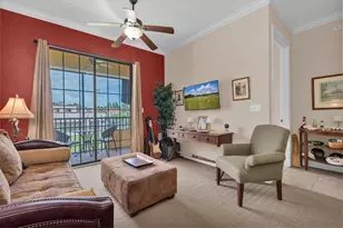 13941 Clubhouse Dr, Tampa, FL 33618 - Photo 3