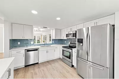 700 Starkey Road #311, Largo, FL 33771 - Photo 3