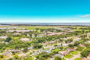 839 Southern Pine Ln, Sarasota, FL 34243 - Photo 33
