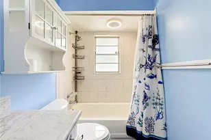 839 Southern Pine Ln, Sarasota, FL 34243 - Photo 23