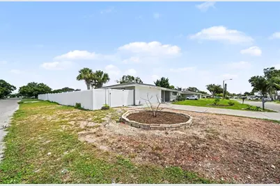 7815 Monarda Drive, Port Richey, FL 34668 - Photo 5