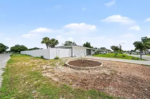 7815 Monarda Dr, Port Richey, FL 34668 - Photo 5