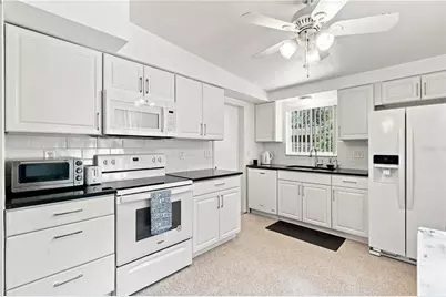 11610 116th Street, Seminole, FL 33778 - Photo 3